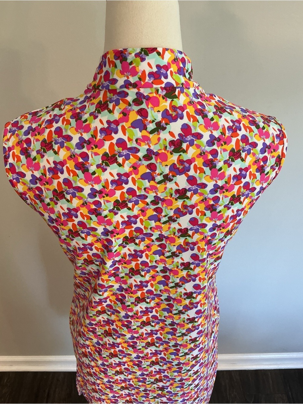 Jude Connally Lisa Keyhole Shift Dress - Picture 6 of 10